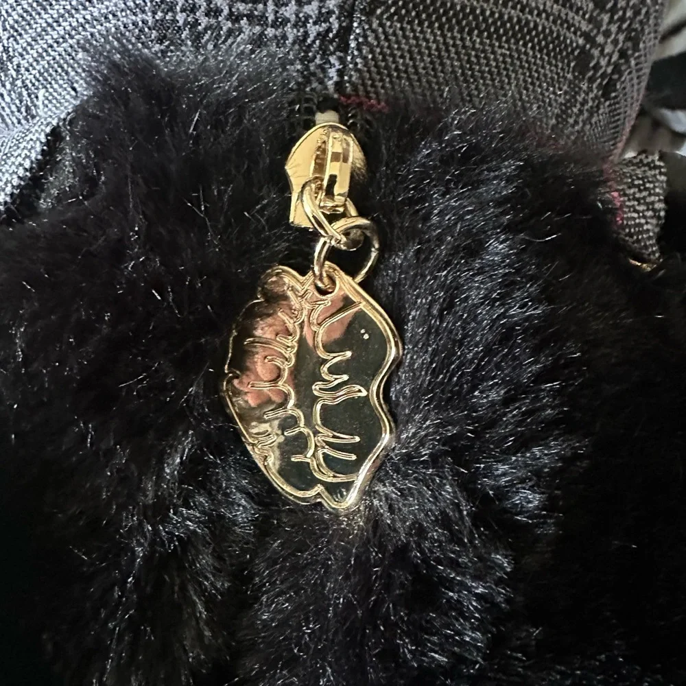 ✨ Host Pick ✨ NWOT Discontinued Betsey Johnson Cat Backpack - w/Lip Zipper Charm